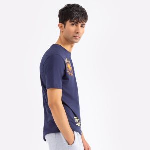 Star Embellished T-Shirt Slim Fit Heavyweight Comfort